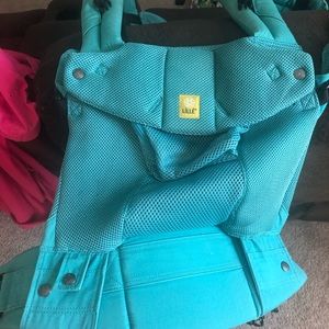 Lillebaby carrier